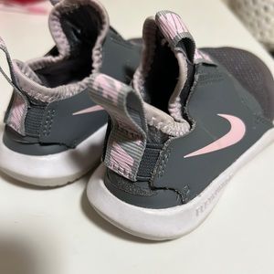 Nike toddler shoes